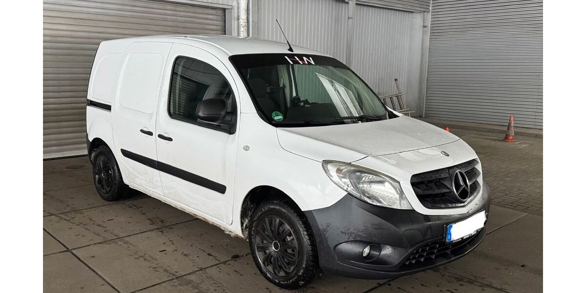 Mercedes-Benz Citan 298.000 km 3.100 &euro; Kaltenkirchen 24568
