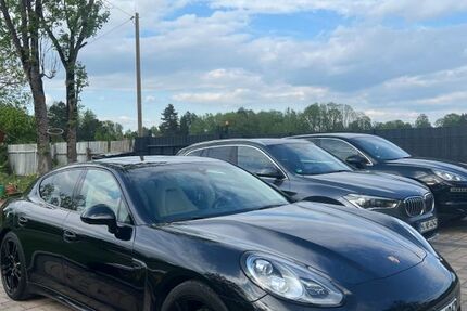 Porsche Panamera 180.000 km 28.000 &euro; München 81825