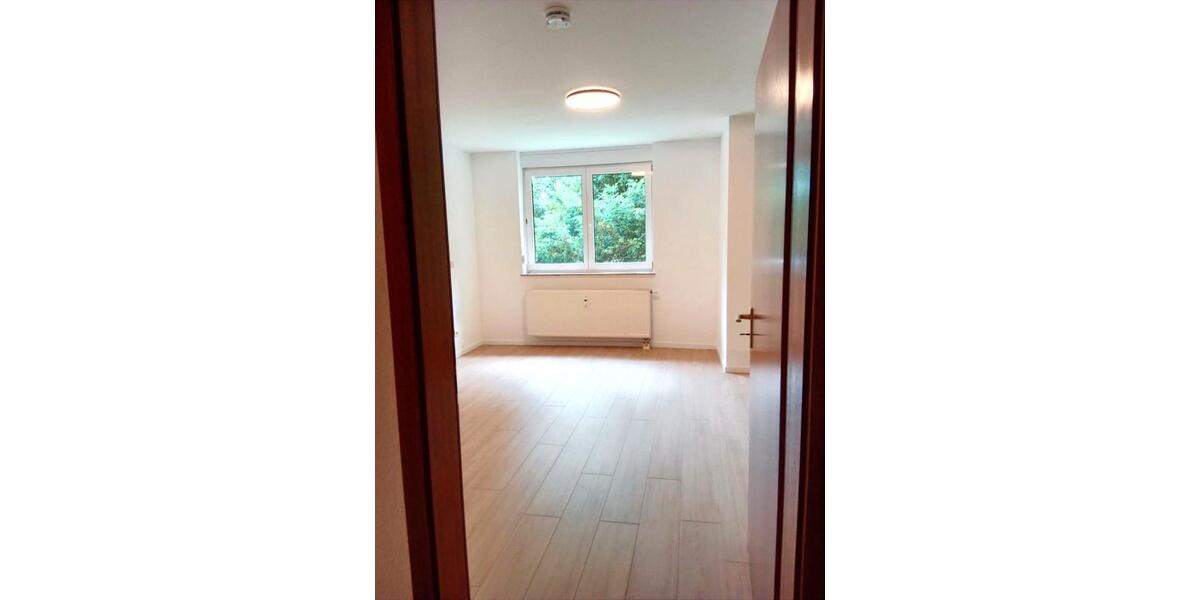 Terrassenwohnung Sonneberg - 2.5 Zimmer, 70 m&sup2;, 112.000&euro; | Angebot:26994478