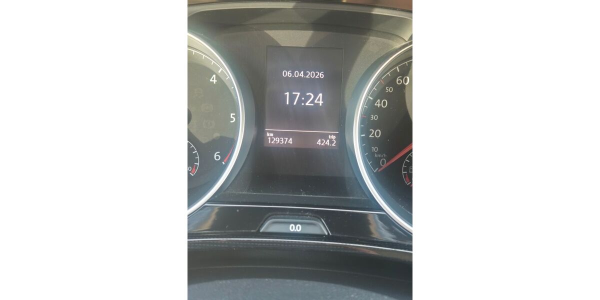 VW Touran 130.000 km 15.900 &euro; Troisdorf 53840