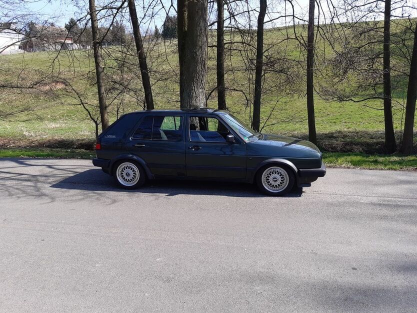VW Golf 226.000 km 2.500 € Colditz 04680