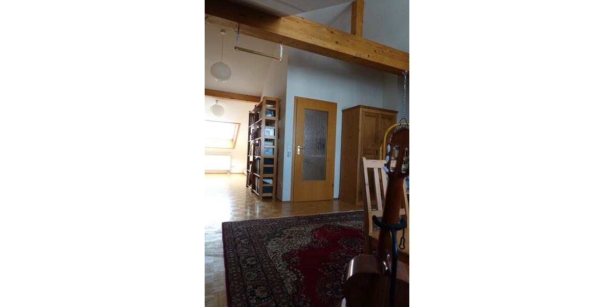 Dachgeschoßwohnung Allensbach - 1 Zimmer, 69 m&sup2;, 800&euro; | Angebot:26135981