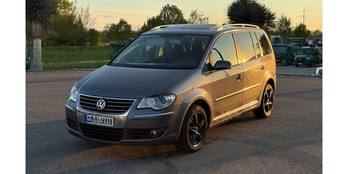 VW Touran 218.200 km 5.500 &euro; Weil am Rhein 79576