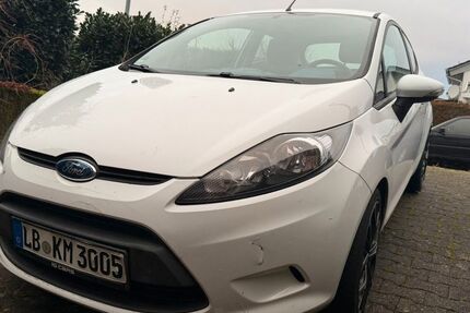 Ford Fiesta 66.159 km 2.800 &euro; Hohenhaslach 74343
