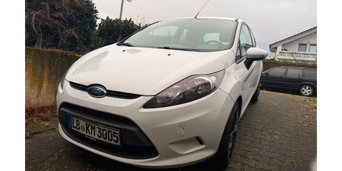Ford Fiesta 66.159 km 3.800 &euro; Hohenhaslach 74343