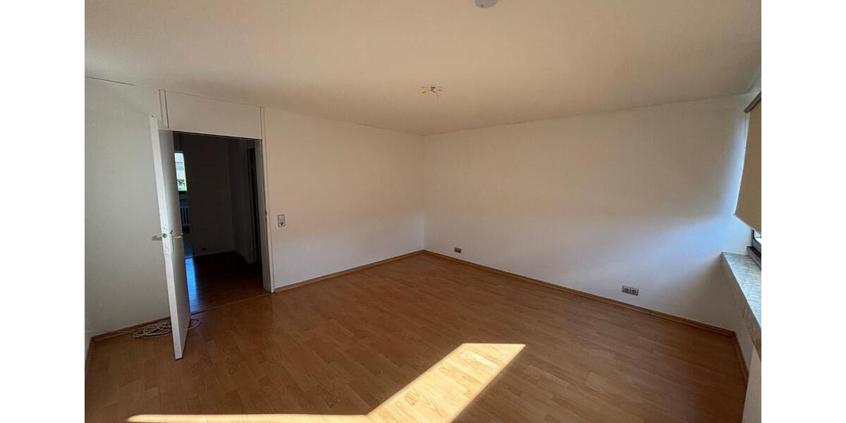 Dachgeschoßwohnung Trier Kürenz - 3 Zimmer, 84 m&sup2;, 312.500&euro; | Angebot:25947727