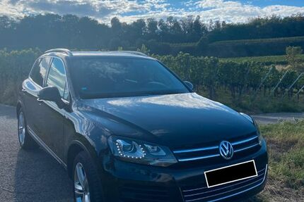 VW Touareg 328.000 km 11.300 &euro; Ihringen 79241