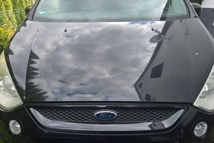 Ford S-Max 180.000 km 3.990 &euro; Liebenau, Hessen 34396