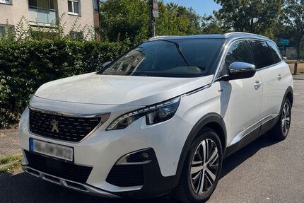 Peugeot 5008 124.000 km 21.500 &euro; Hanau 63452