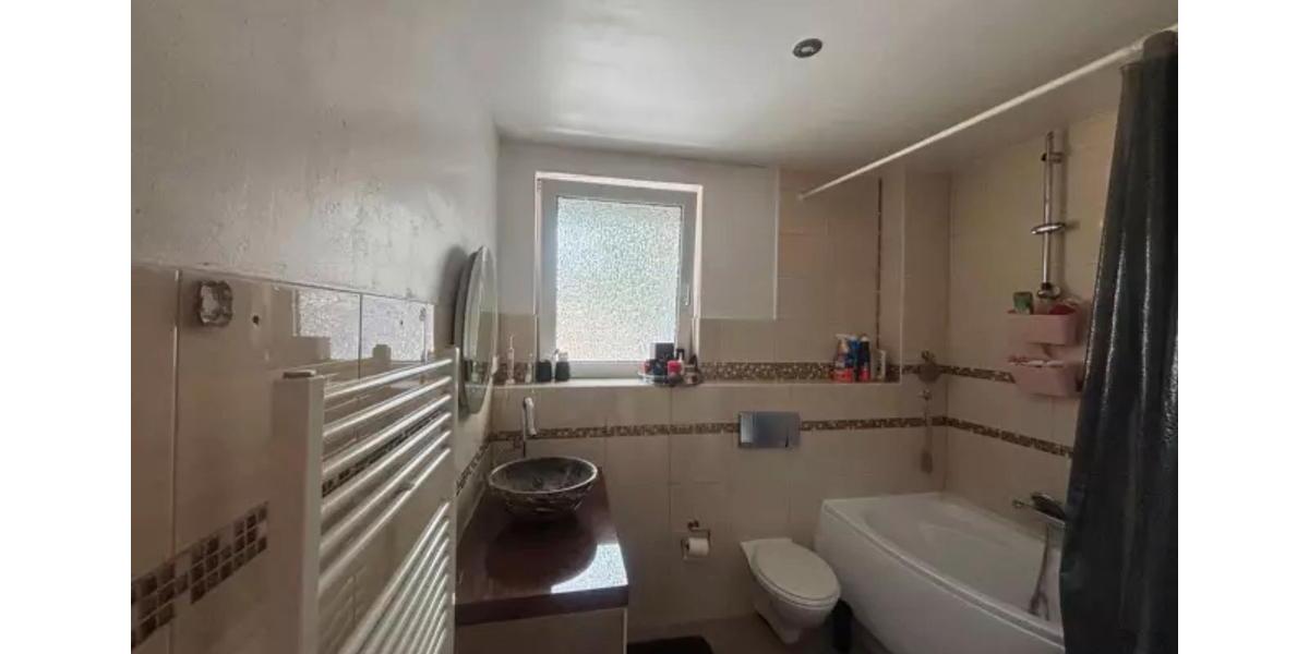 Einfamilienhaus Oberhausen Osterfeld - 8 Zimmer, 170 m&sup2;, 398.000&euro; | Angebot:24836135