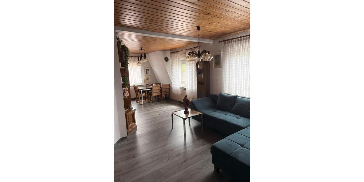 Mehrfamilienhaus, Wohnhaus Niefern-Öschelbronn Öschelbronn - 9 Zimmer, 190 m&sup2;, 459.000&euro; | Angebot:26803127