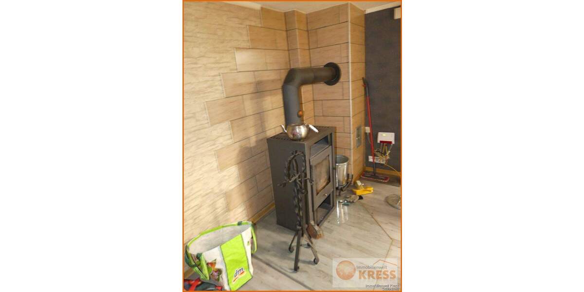 Einfamilienhaus Steinau an der Straße / Neustall Ulmbach - 8 Zimmer, 288 m&sup2;, 180.000&euro; | Angebot:25746838