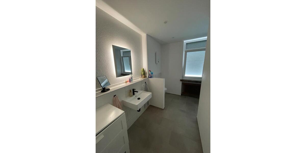 Erdgeschoßwohnung Speicher - 3 Zimmer, 100 m&sup2;, 750&euro; | Angebot:26222603