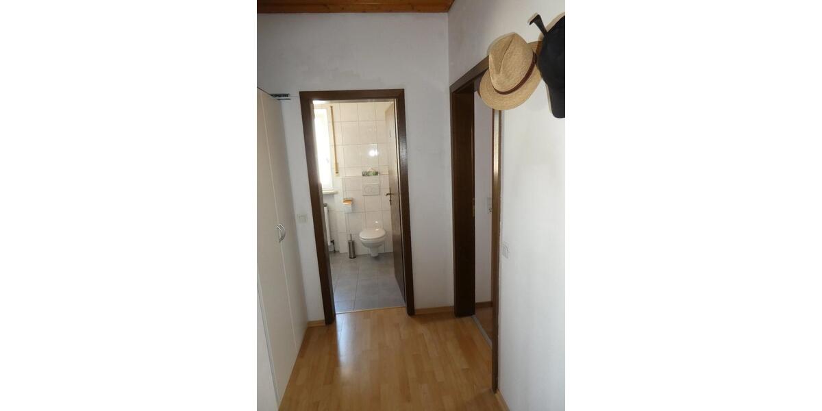Dachgeschoßwohnung Straubing - 3 Zimmer, 65 m&sup2;, 170.000&euro; | Angebot:26337817
