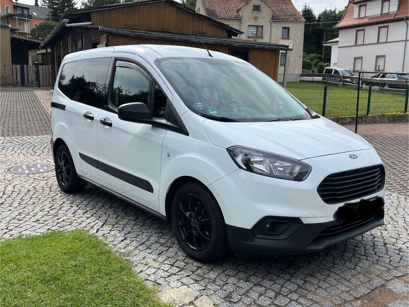 Ford Transit Courier 45.000 km 13.800 € Nossen 01683