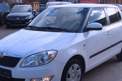 Skoda Fabia 100.000 km 6.500 &euro; Dresden 01129