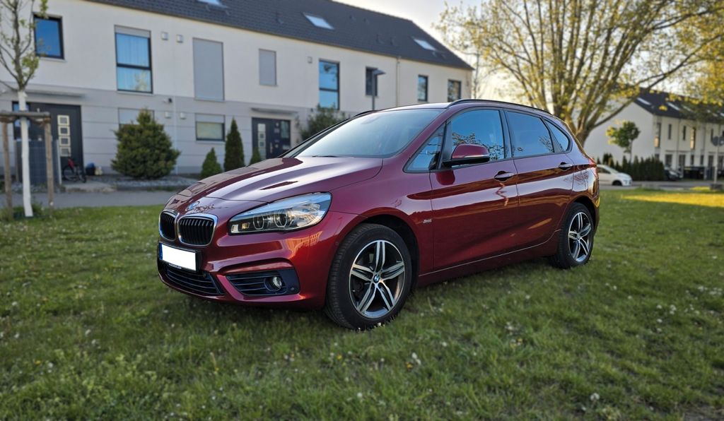 BMW 218 Active Tourer 133.810 km 13.300 &euro; Gelsenkirchen 45881