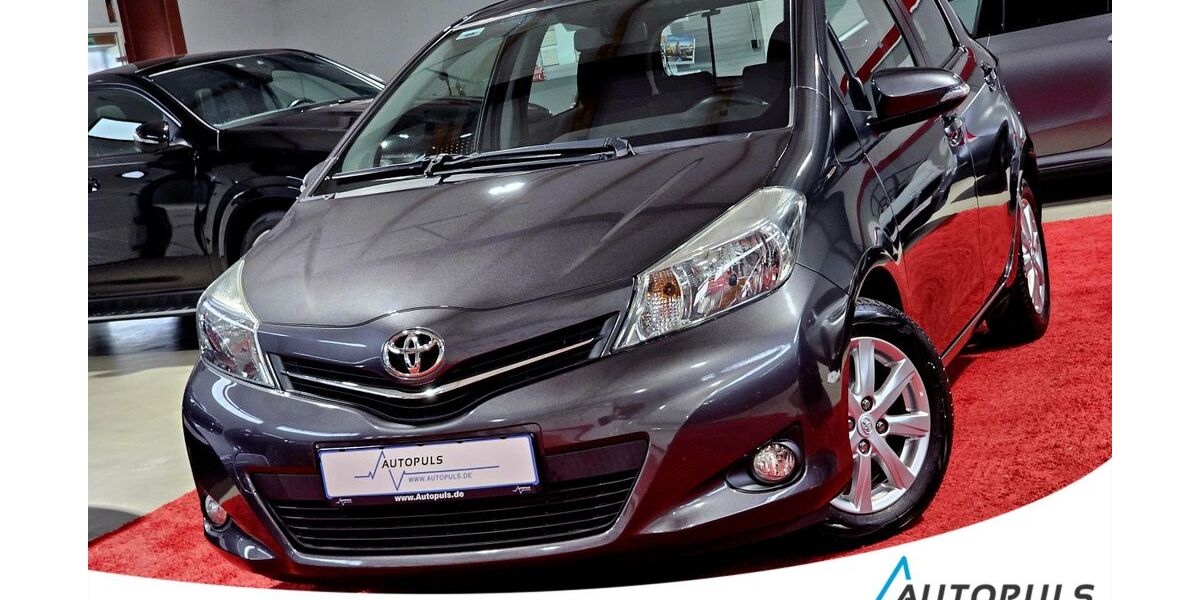 Toyota Yaris 77.500 km 7.999 &euro; Wörth am Rhein 76744