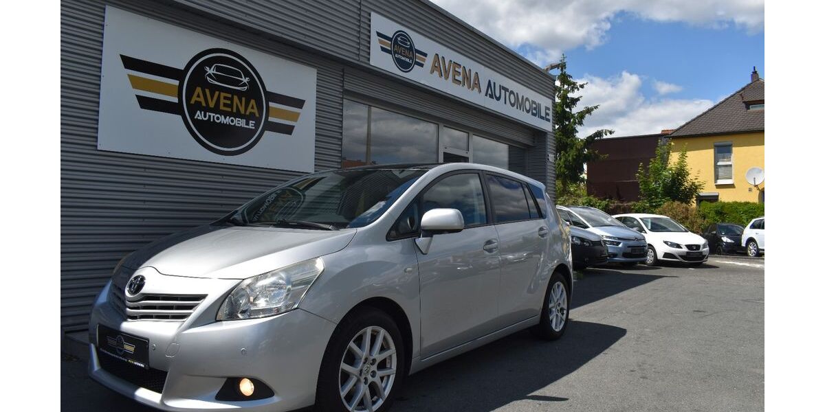 Toyota Verso 158.000 km 6.999 &euro; Nürnberg 90451