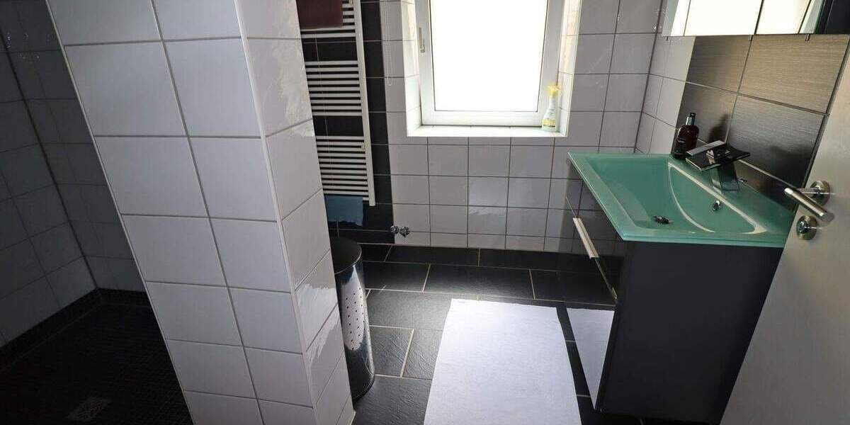 Mehrfamilienhaus, Wohnhaus Leutershausen - 299.000&euro; | Angebot:25667200
