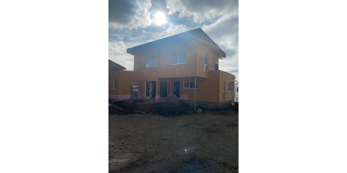 Einfamilienhaus Ochtendung - 5 Zimmer, 177 m&sup2;, 1.950&euro; | Angebot:25336199