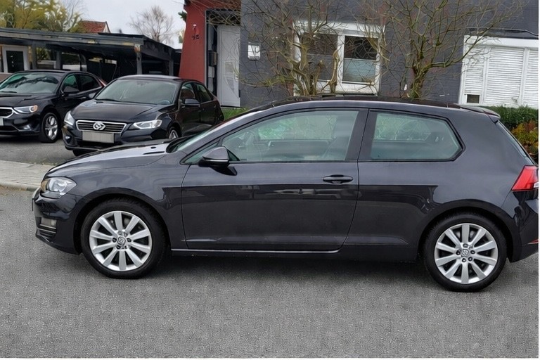 VW Golf 143.000 km 8.450 &euro; Cuxhaven 27472