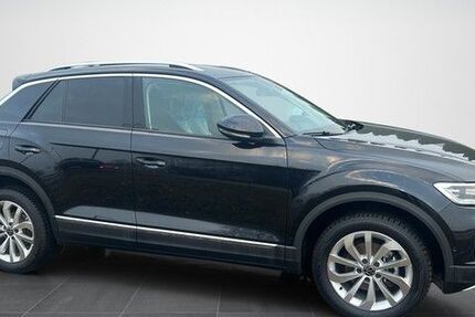 VW T-Roc 17.890 km 27.490 &euro; Nördlingen 86720