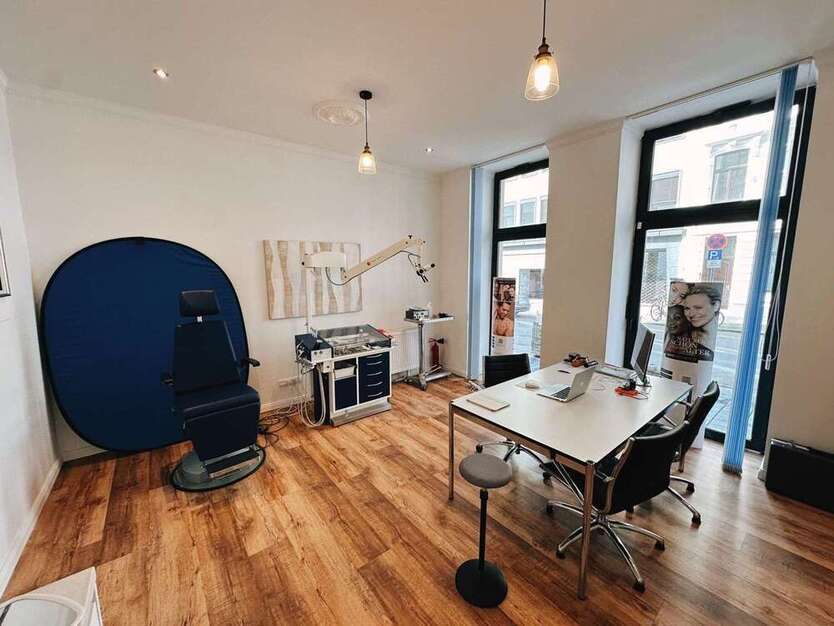 Büro in Köln 512.900 € 78.88 m²