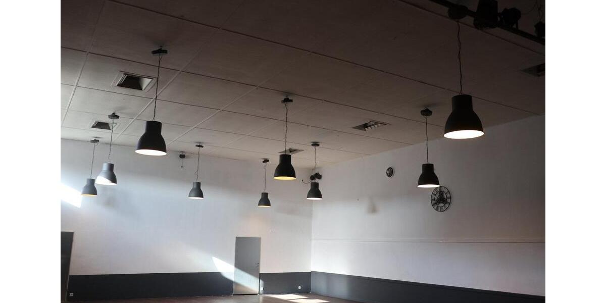 Gewerbeobjekt Selters (Taunus) - 400&euro; | Angebot:24656566