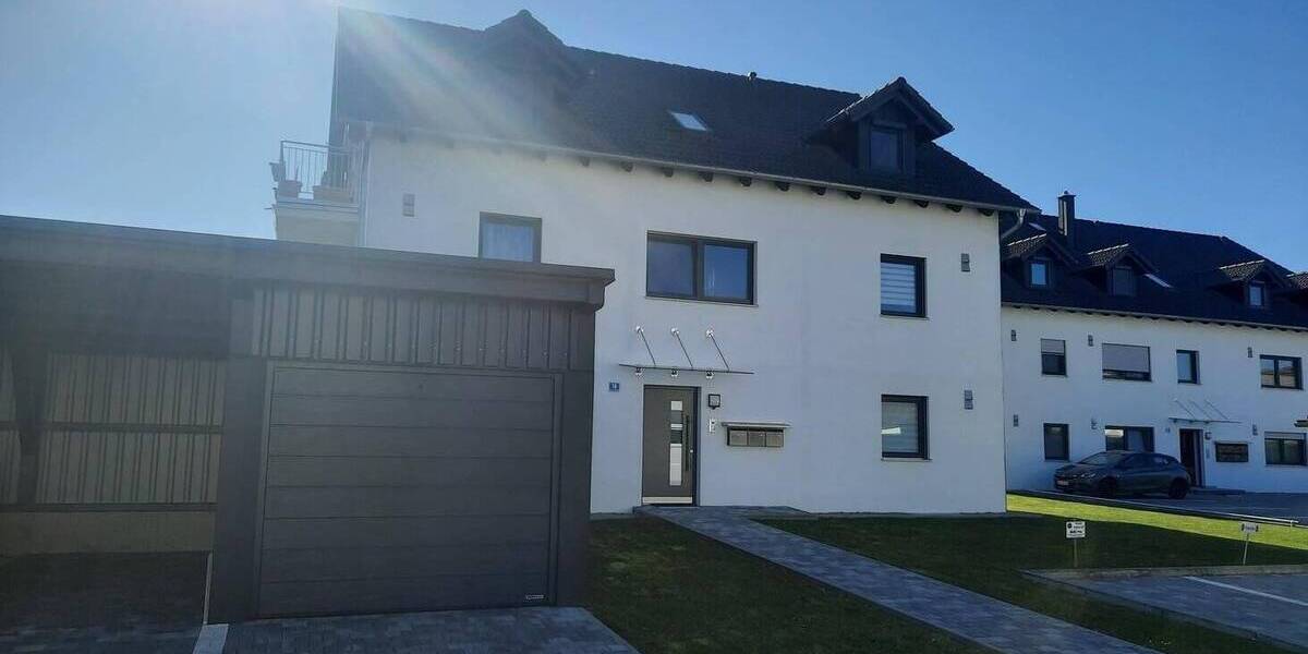 Etagenwohnung Pocking - 3 Zimmer, 88 m&sup2;, 289.000&euro; | Angebot:26345511