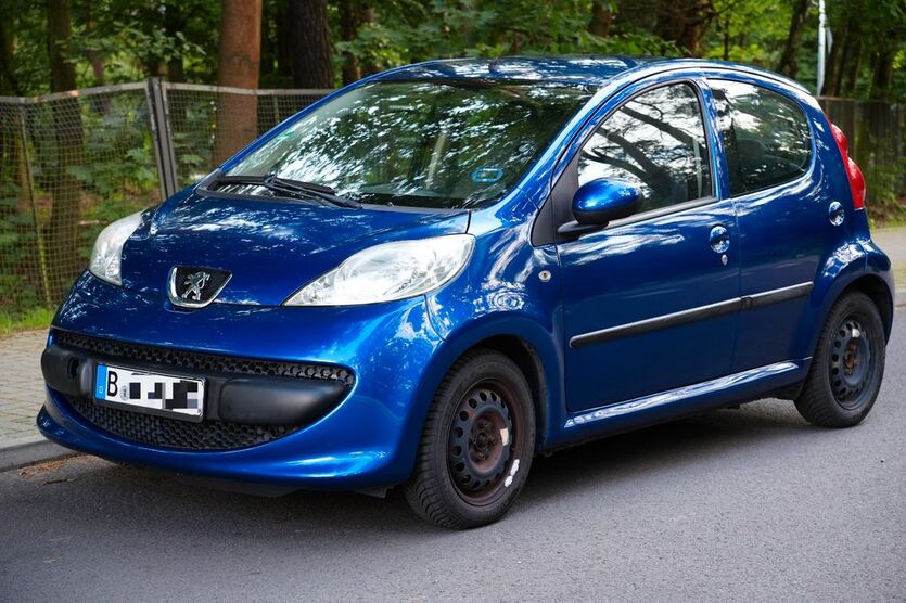 Peugeot 107 128.700 km 3.990 € Berlin 13587