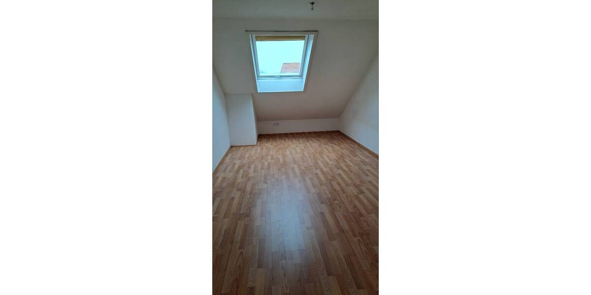 Etagenwohnung Dohna - 3 Zimmer, 74 m&sup2;, 149.000&euro; | Angebot:26155812