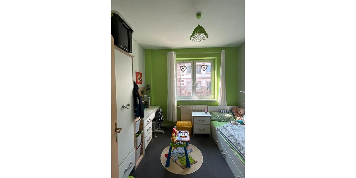 Erdgeschoßwohnung Tangerhütte - 4 Zimmer, 104 m&sup2;, 570&euro; | Angebot:26316243