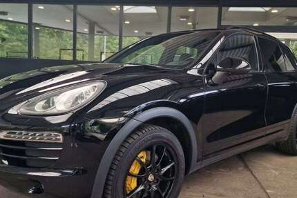 Porsche Cayenne 256.000 km 17.950 &euro; Göttingen 37081