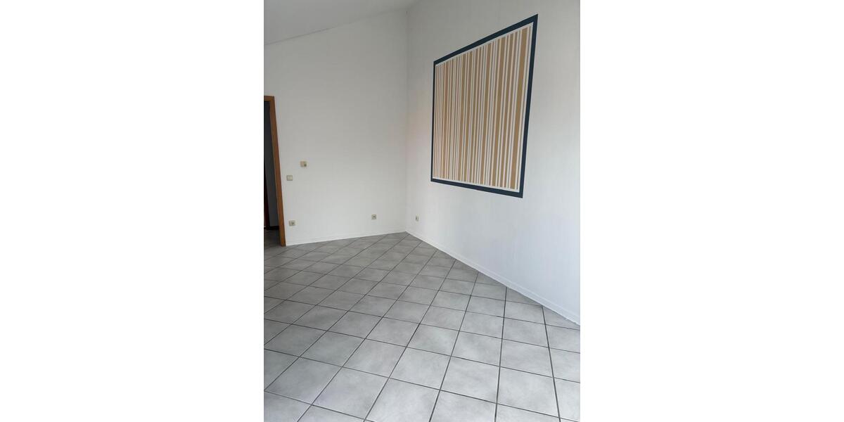 Dachgeschoßwohnung Gangelt - 2 Zimmer, 68 m&sup2;, 700&euro; | Angebot:25444000