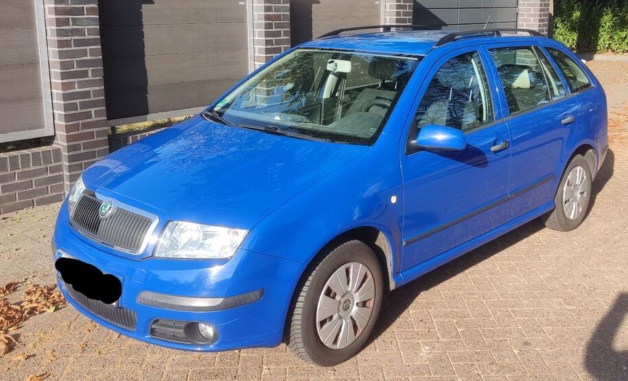 Skoda Fabia 130.000 km 2.200 € Bremen 28355
