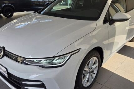VW Golf 8.500 km 26.910 &euro; Chemnitz 09116
