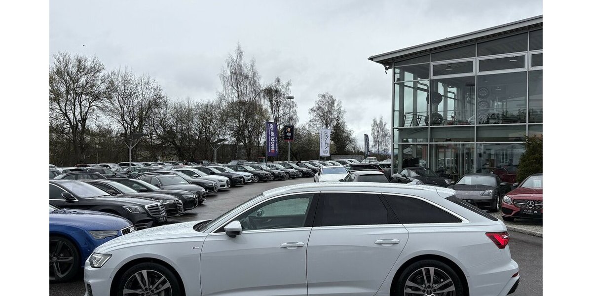 Audi A6 Avant 40 TDI quattro S-LINE/KAMERA/NAVI/ACC 23.203 km 41.900 &euro; Villingen-Schwenningen 78054