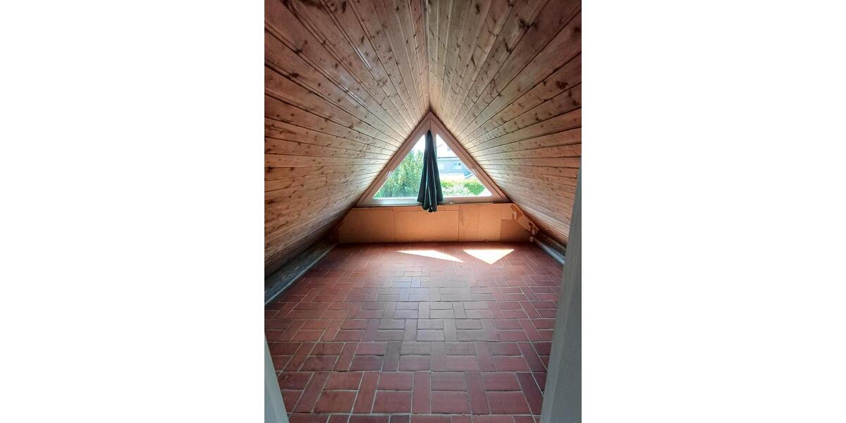 Dachgeschoßwohnung Fürstenau - 3 Zimmer, 77 m&sup2;, 790&euro; | Angebot:24842288