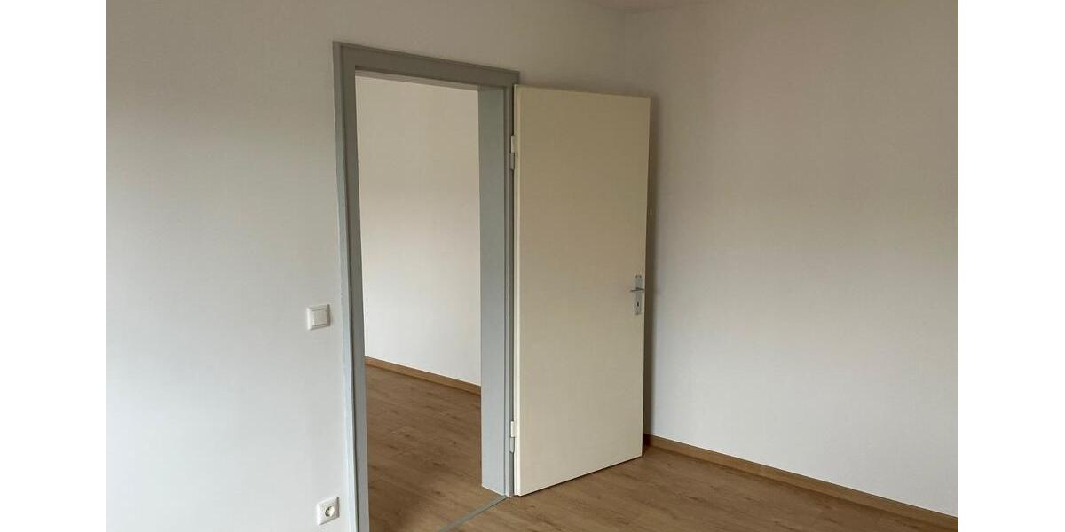 Etagenwohnung Mitterteich - 2 Zimmer, 50 m&sup2;, 335&euro; | Angebot:25750708