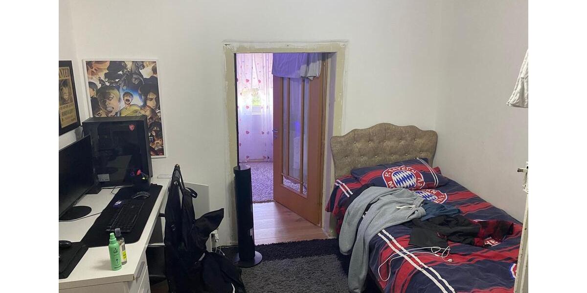 Einfamilienhaus Grebenstein - 7 Zimmer, 140 m&sup2;, 108.000&euro; | Angebot:26982781
