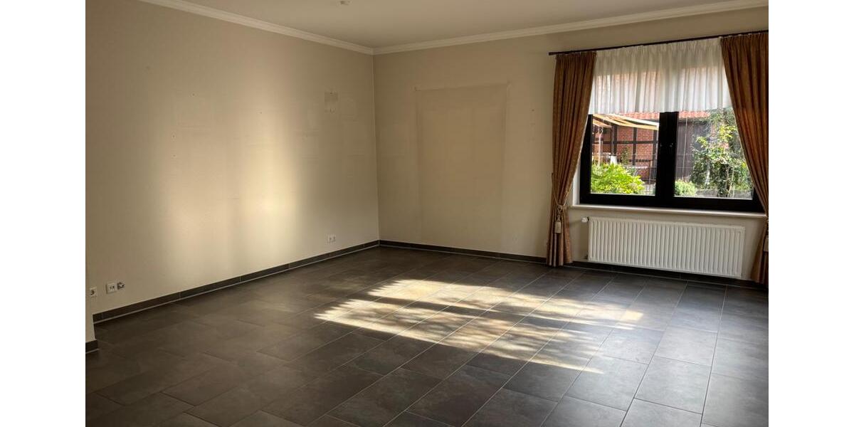 Bungalow Vreden - 4 Zimmer, 160 m&sup2;, 1.400&euro; | Angebot:22696208