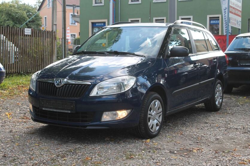 Skoda Fabia 240.000 km 2.550 € Dresden 01157