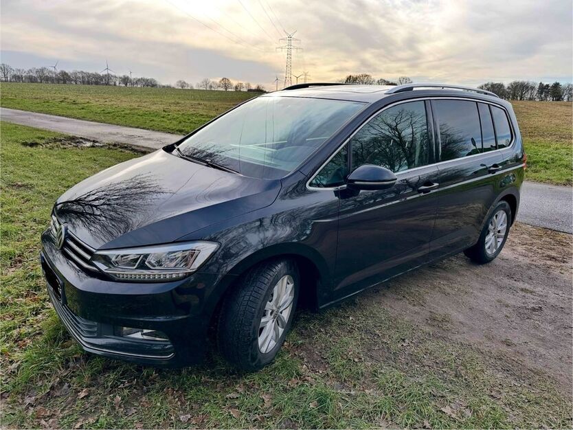 VW Touran 108.000 km 17.550 € Buxtehude 21614