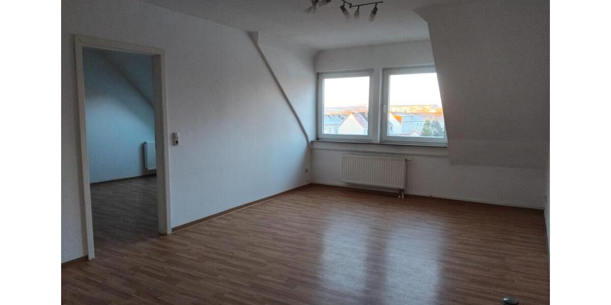 Dachgeschoßwohnung Strasburg (Uckermark) - 2 Zimmer, 60 m&sup2;, 360&euro; | Angebot:25267701