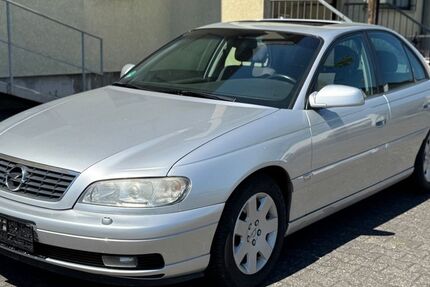 Opel Omega 284.900 km 1.900 &euro; Rüsselsheim 65428