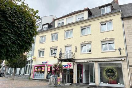 Wunderschöne und provisionsfreie Wohnung in zentraler Lage!!!