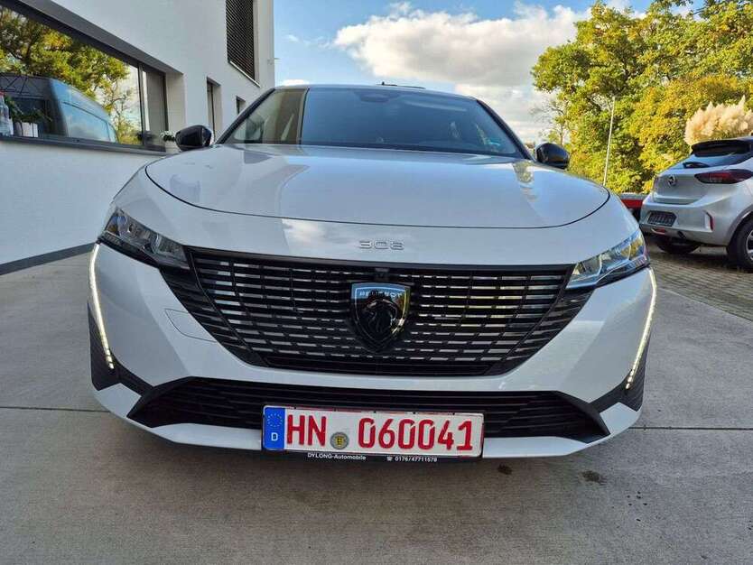Peugeot 308 10.544 km 21.890 € Neuenstadt am Kocher 74196