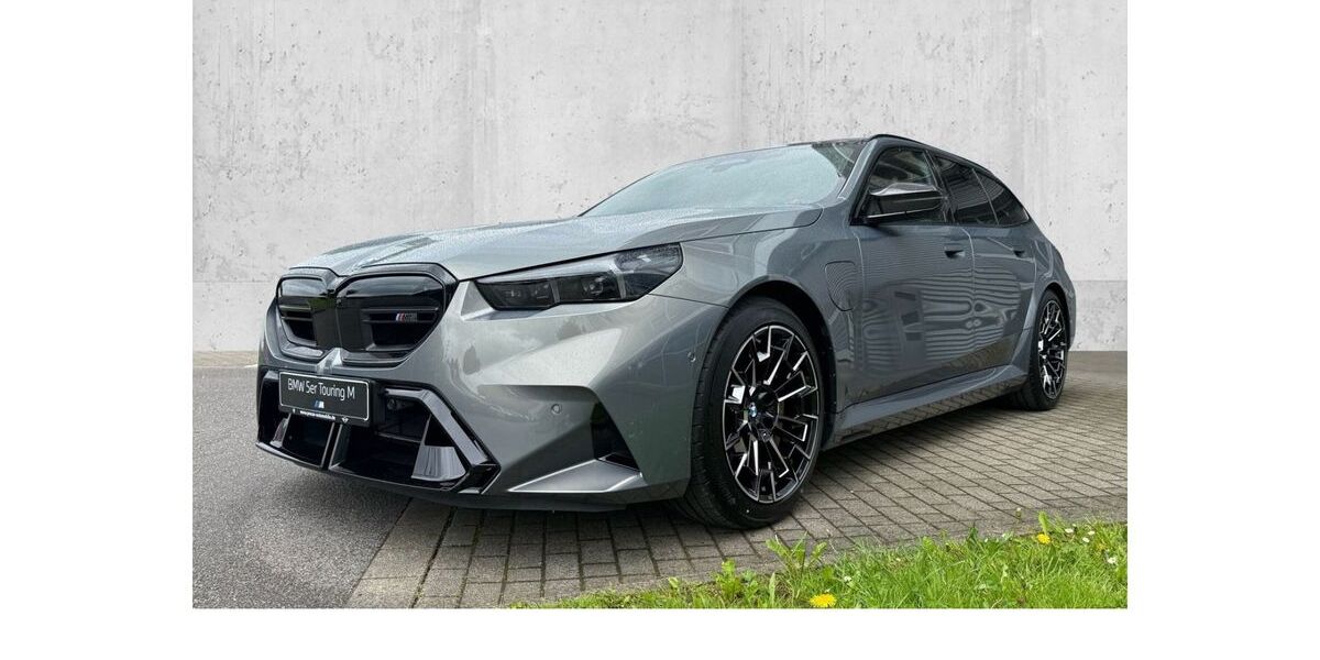 BMW M5 1.900 km 146.990 &euro; Hagen 58119