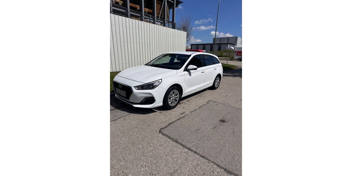 Hyundai i30 69.500 km 11.800 &euro; Pöcking 82343